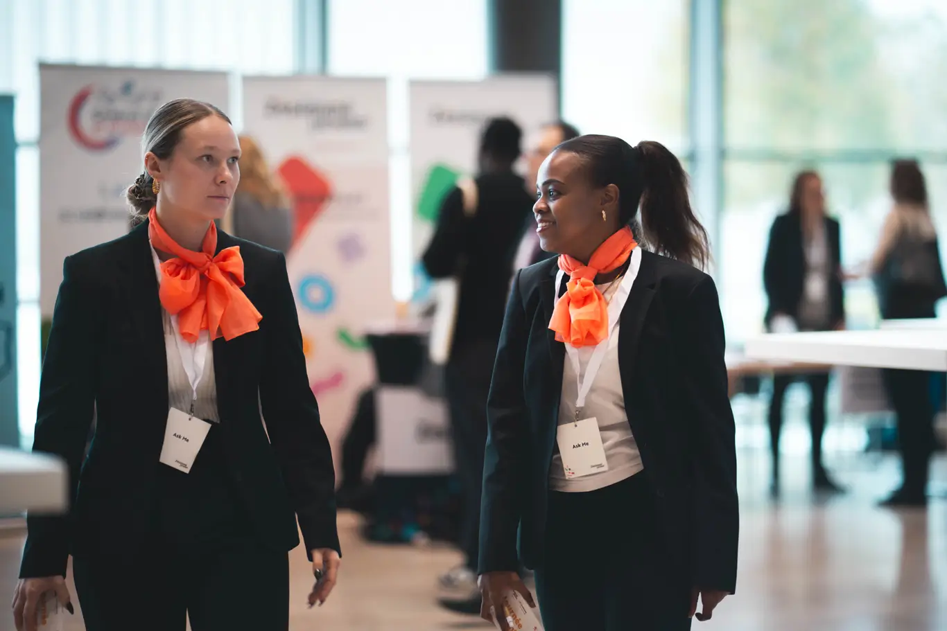 Hôtes, serveurs et staff événementiel