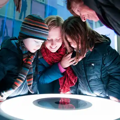 Photobooth à louer from below